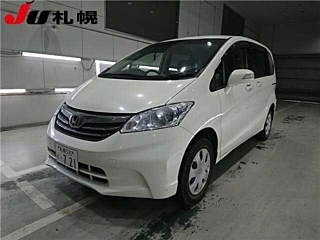 HONDA FREED 2012