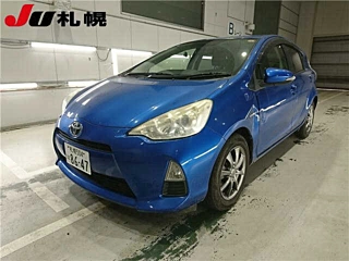 TOYOTA AQUA 2012