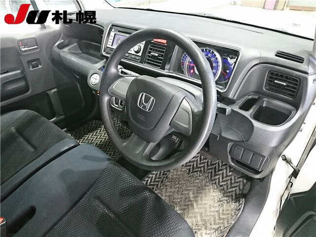 HONDA LIFE 2011