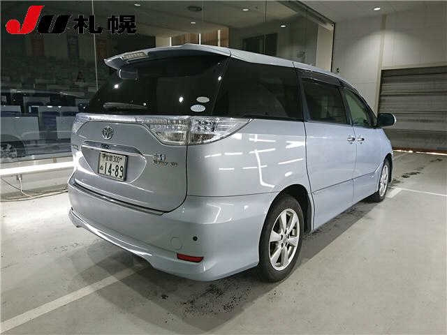 TOYOTA ESTIMA HYBRID 2009