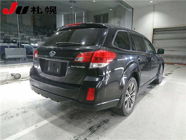 SUBARU LEGACY OUTBACK 2012