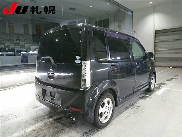 MITSUBISHI EK SPORTS 2010