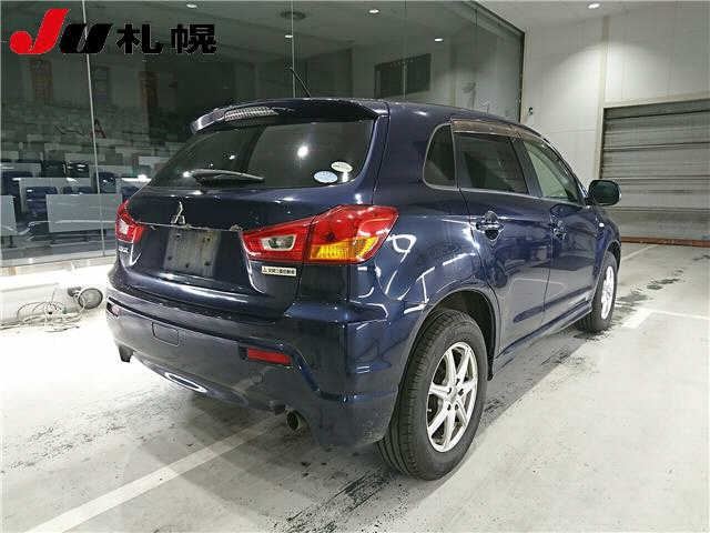 MITSUBISHI RVR 2010