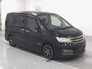 NISSAN SERENA 2013