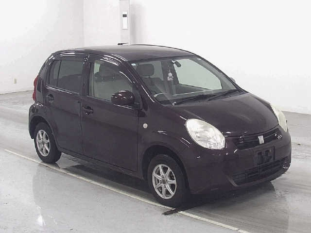 TOYOTA PASSO 2010