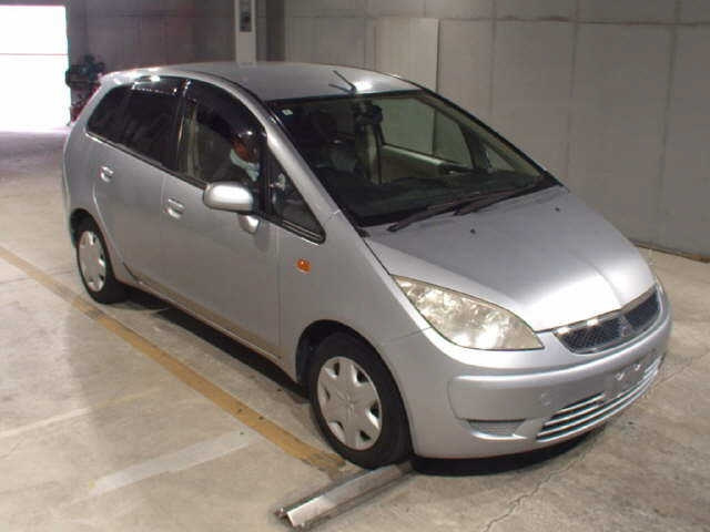 MITSUBISHI COLT PLUS 2010