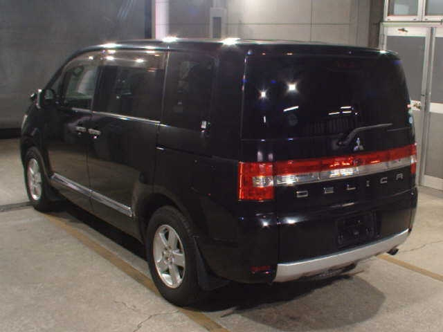 MITSUBISHI DELICA D5 2013