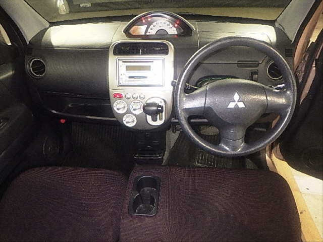 MITSUBISHI TOPPO 2009