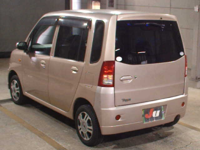 MITSUBISHI TOPPO 2009
