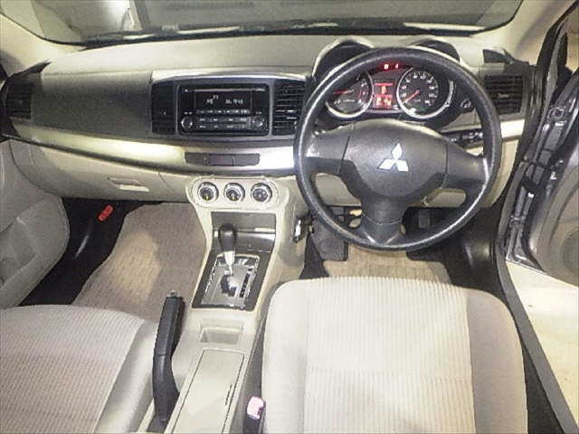 MITSUBISHI GALANT FORTIS 2014