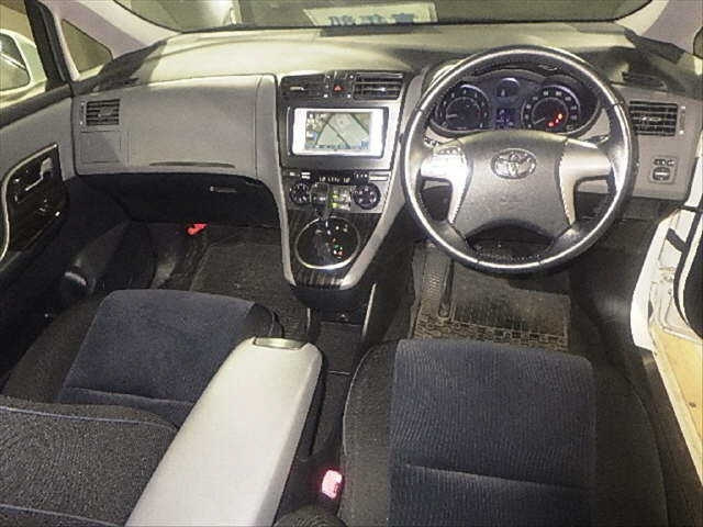 TOYOTA MARK X ZIO 2012