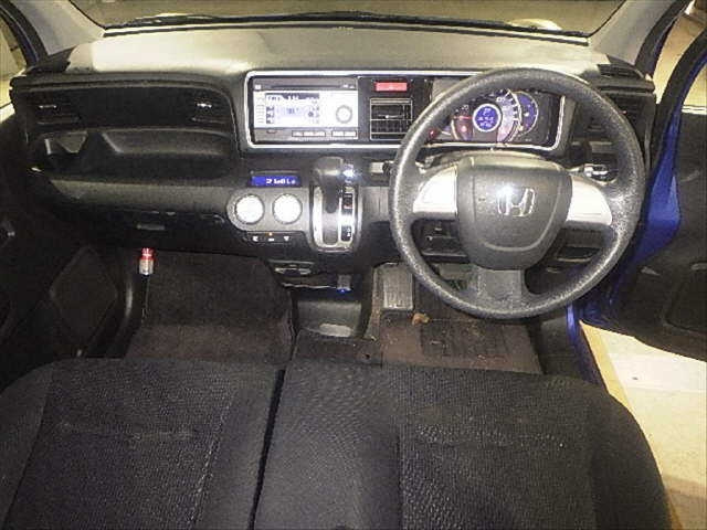 HONDA LIFE 2012