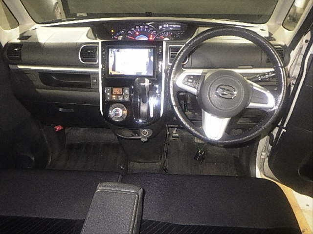 DAIHATSU TANTO 2013