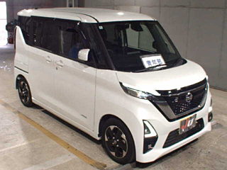 NISSAN ROOX 2022