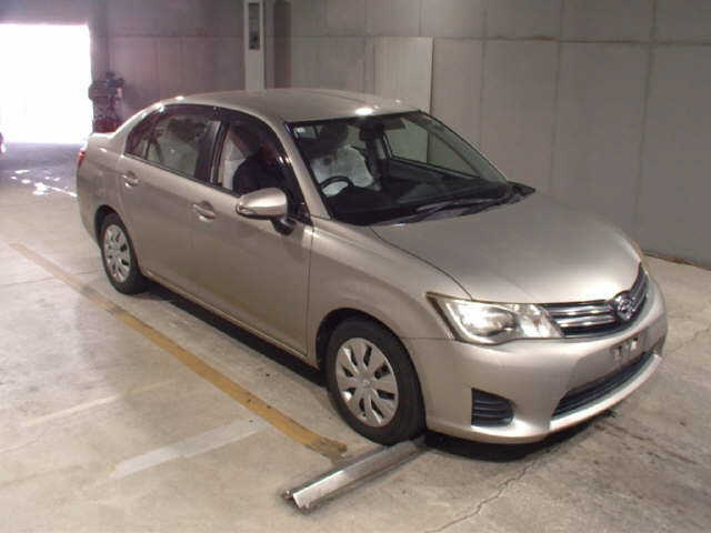 TOYOTA COROLLA AXIO 2012