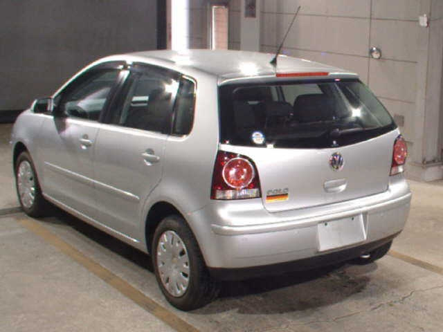VOLKSWAGEN POLO 2008