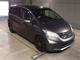 HONDA FREED 2012