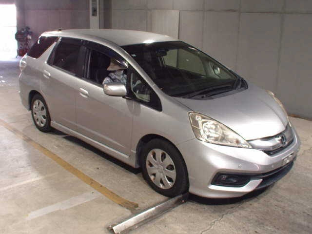 HONDA FIT SHUTTLE 2014