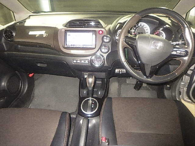 HONDA FIT SHUTTLE 2014