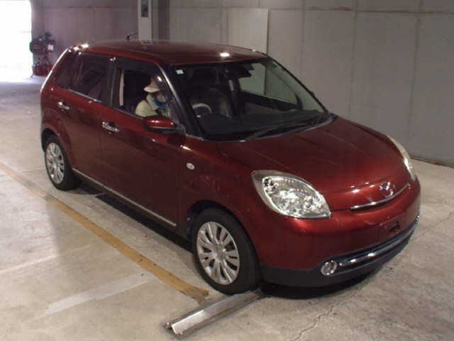 MAZDA VERISA 2013