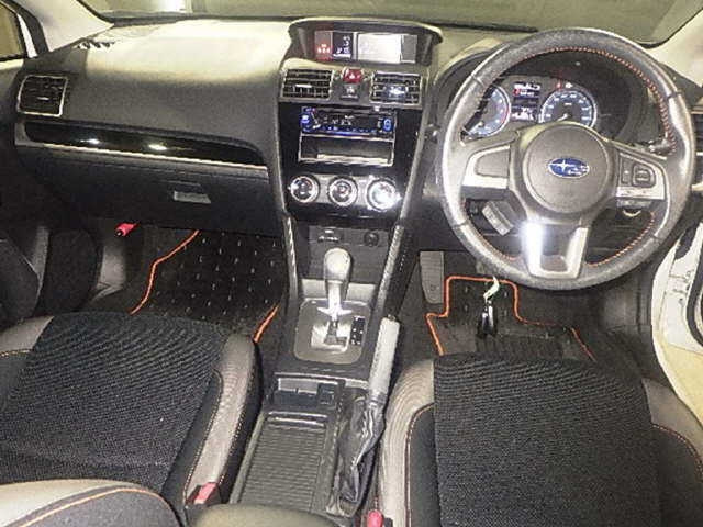 SUBARU XV 2016