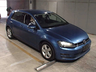 VOLKSWAGEN GOLF 2015