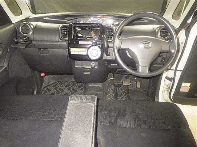 DAIHATSU TANTO 2012