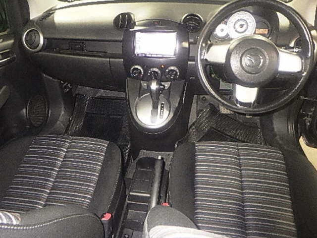 MAZDA DEMIO 2009