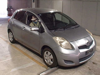 TOYOTA VITZ 2008