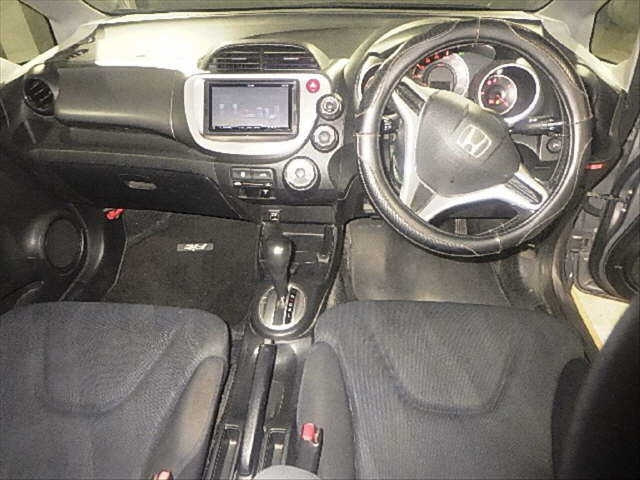 HONDA FIT 2010
