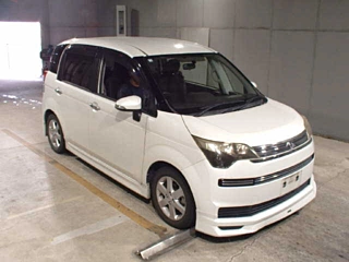 TOYOTA SPADE 2012