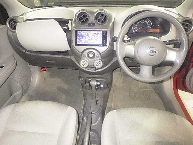 NISSAN MARCH 2010