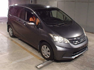 HONDA FREED 2012