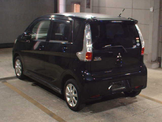 MITSUBISHI EK CUSTOM 2013