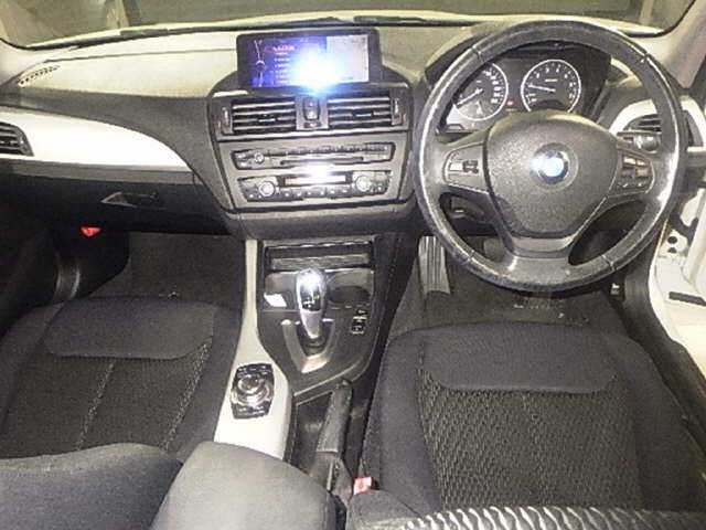 BMW 1 SERIES 2012