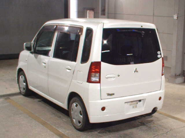 MITSUBISHI TOPPO 2008