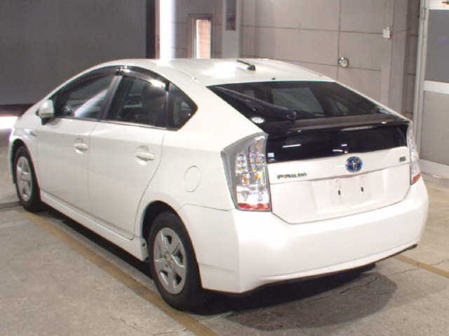 TOYOTA PRIUS 2010
