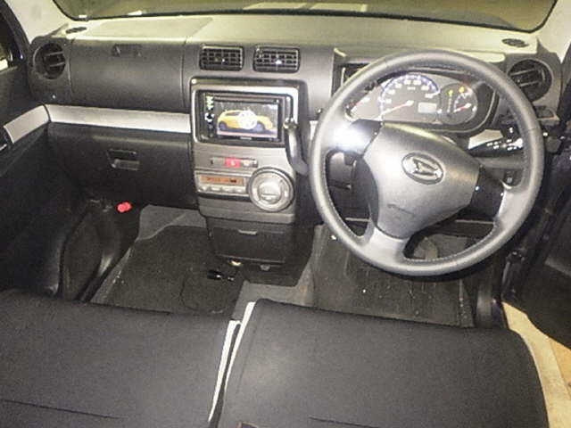 DAIHATSU MOVE CONTE 2013