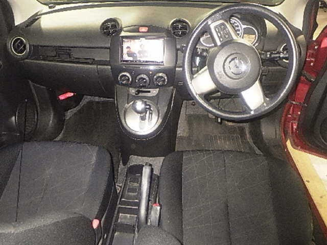 MAZDA DEMIO 2013