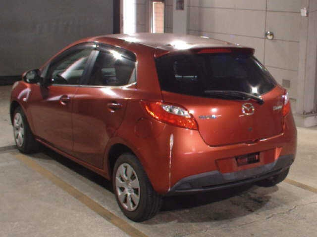 MAZDA DEMIO 2013