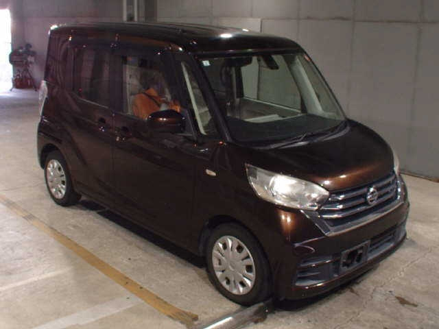 NISSAN DAYZ ROOX 2017