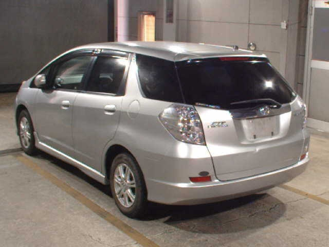 HONDA FIT SHUTTLE 2011
