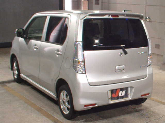 SUZUKI WAGON R 2015