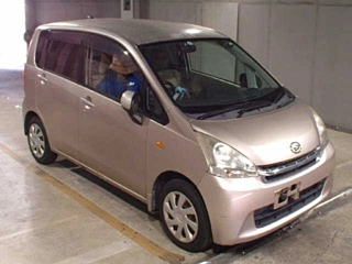 DAIHATSU MOVE 2011