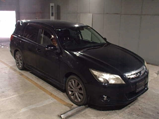 SUBARU EXIGA 2012