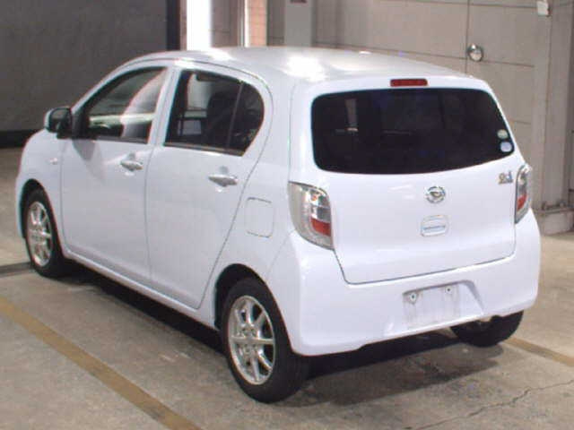 DAIHATSU MIRA E S 2016