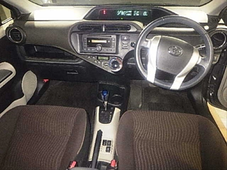 TOYOTA AQUA 2012