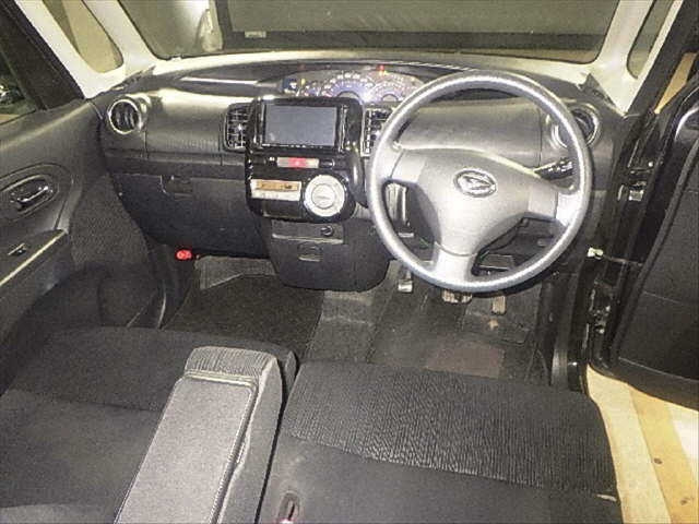 DAIHATSU TANTO 2013