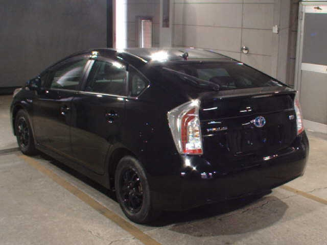 TOYOTA PRIUS 2014