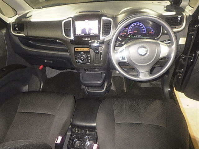 SUZUKI SOLIO 2011